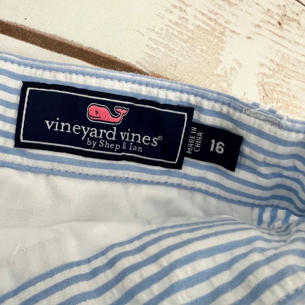 Vineyard Vines Shorts Blue White Seersucker Striped Boys Size 16